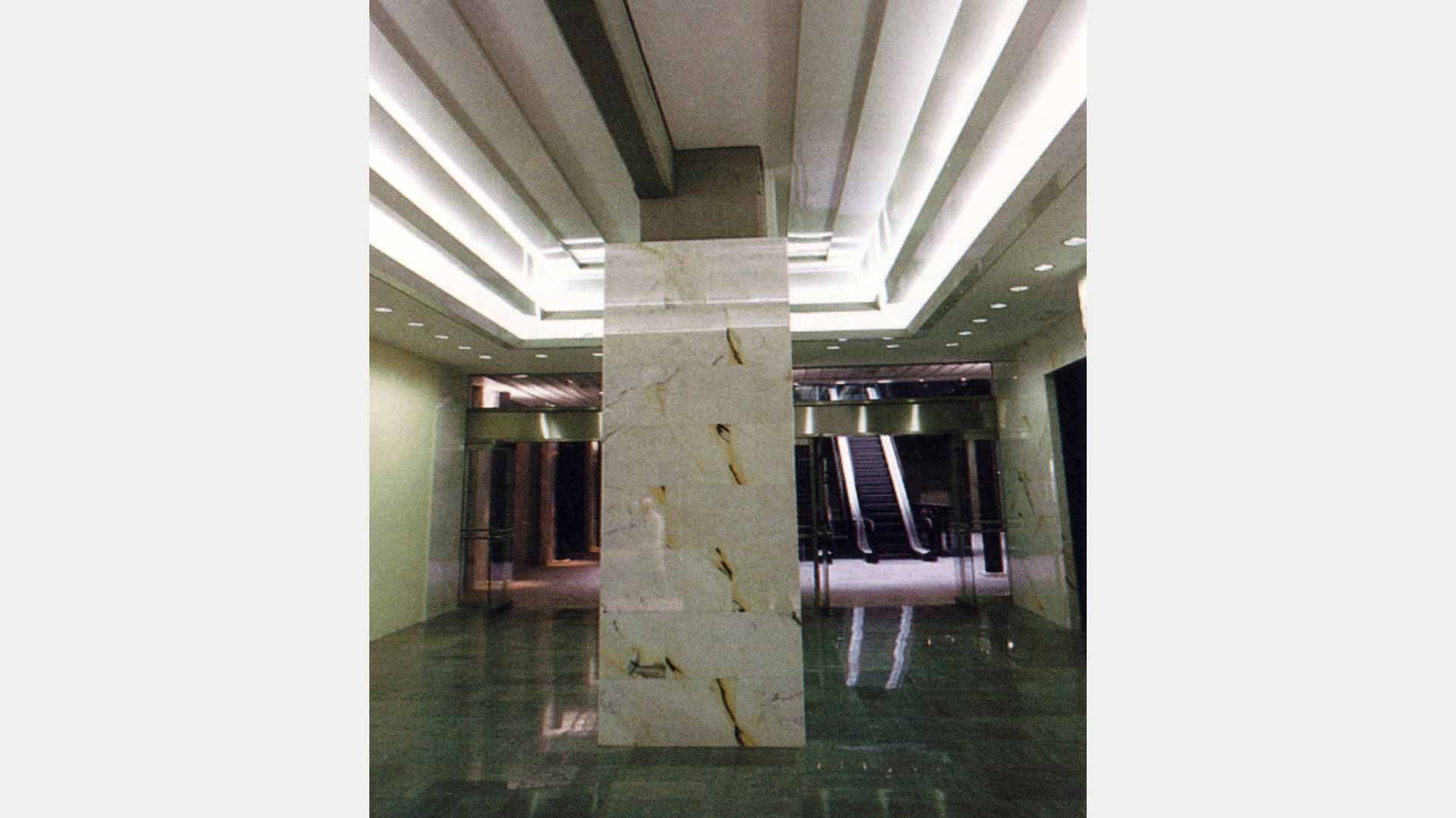 Armani/Manzoni 31 gli interni
