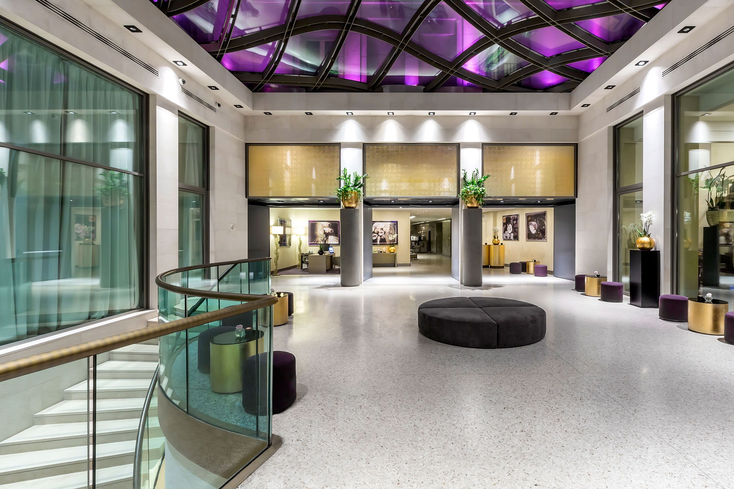 Starhotels Rosa Grand la sala interna