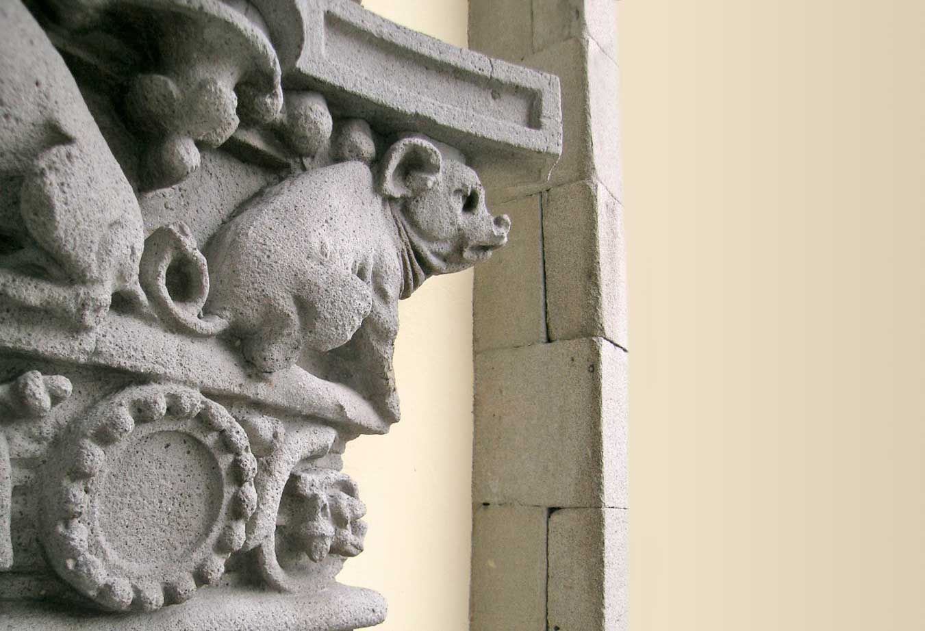 AXA Cadorna particolare